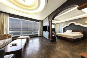  Bridge Hotel  Пусан